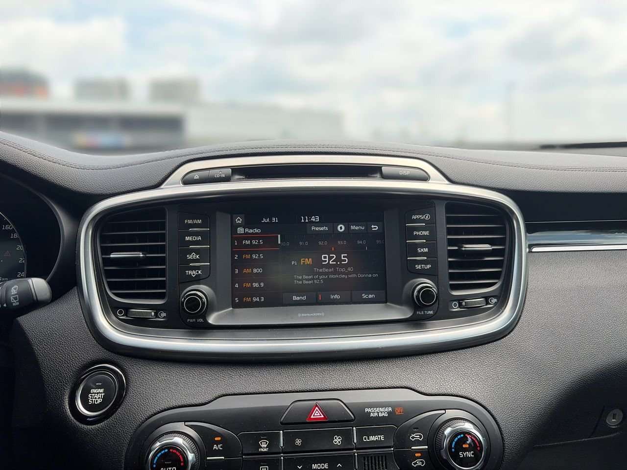 2017 Kia Sorento EX- / Toit ouvrant / Régulateur de vitesse — снимка 5