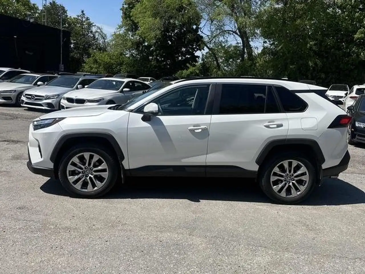Toyota RAV 4 снимка Toyota RAV 4