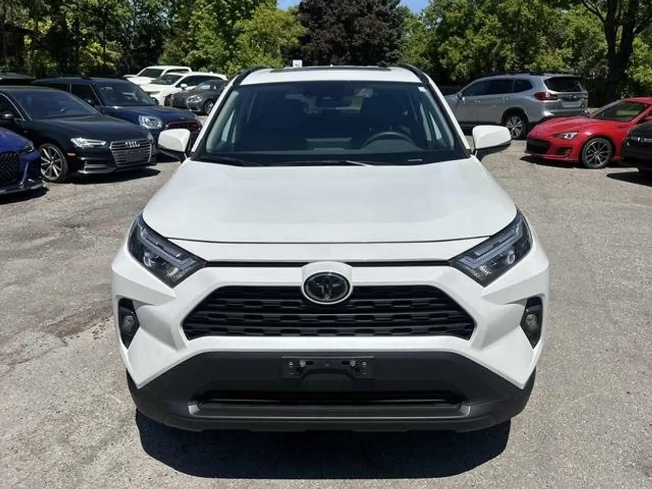 Toyota RAV 4 снимка Toyota RAV 4