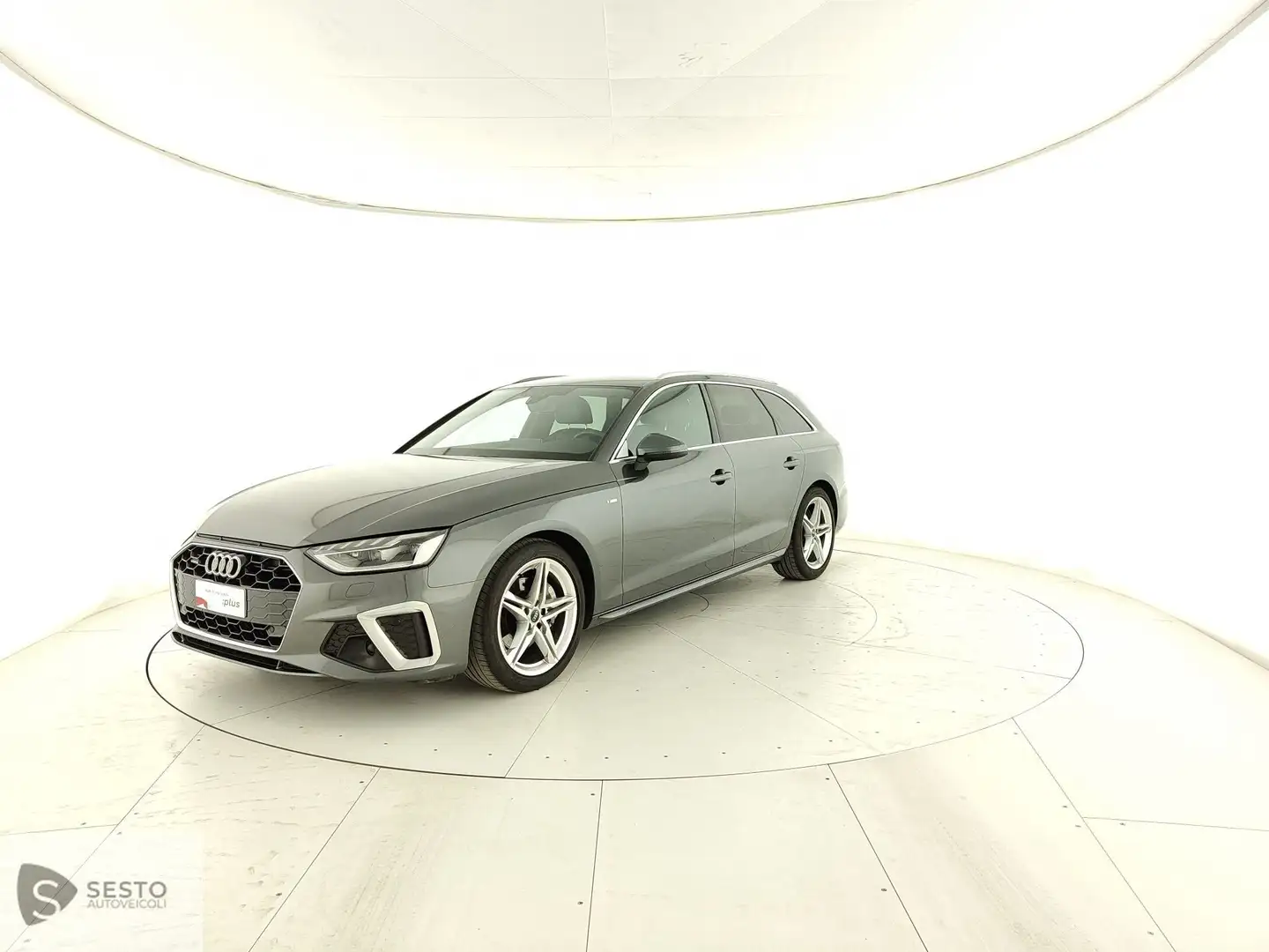 Audi A4 Avant 40 TDI quattro S tronic S line Gris - 1