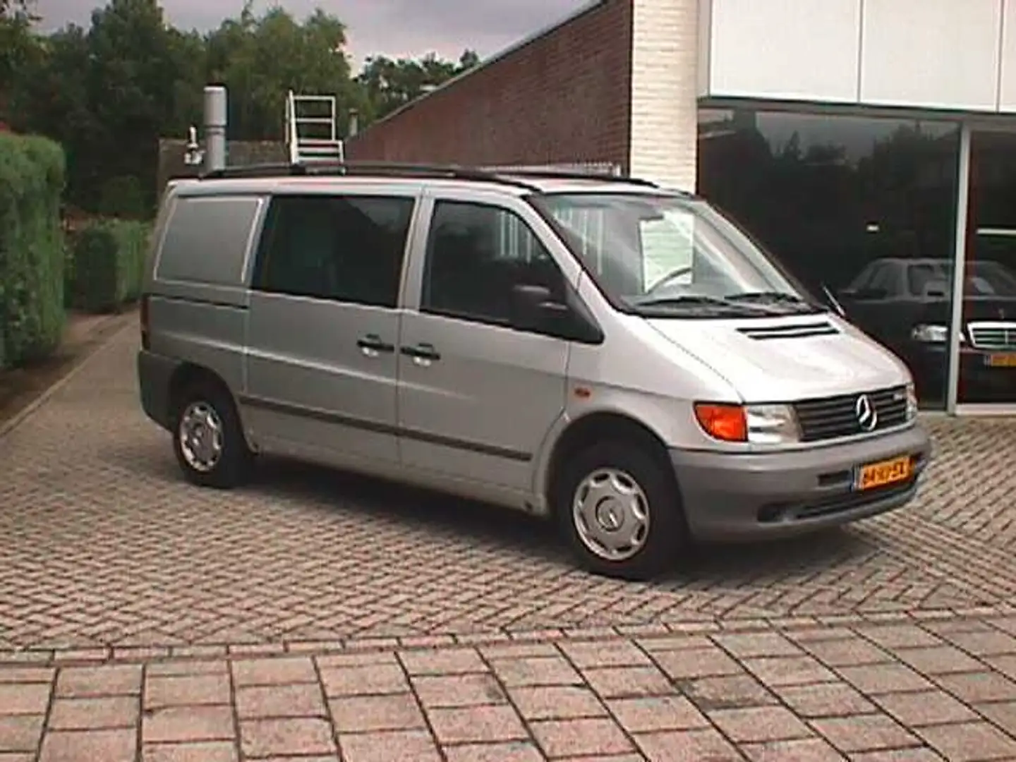 Mercedes-Benz Vito 2.2 110 CDI DC LUXE DUB CABINE Сірий - 1