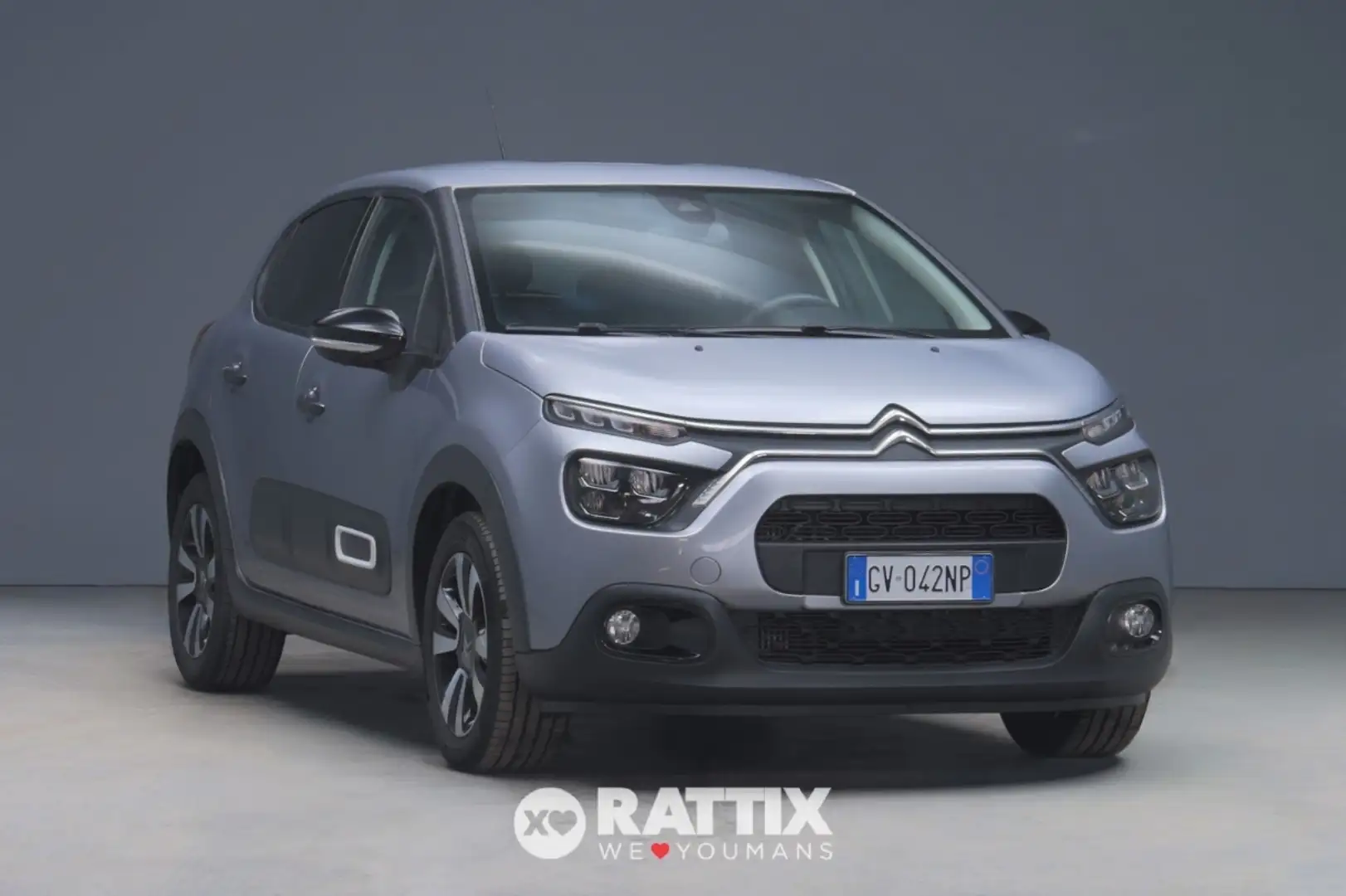 Citroen C3 1.2 Puretech 110CV Max Grau - 1