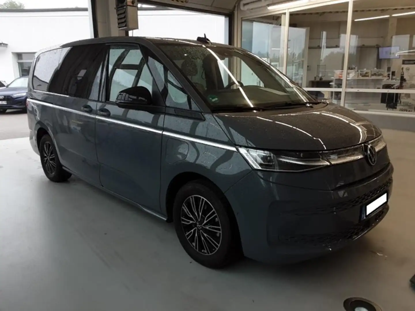 Volkswagen LT Multivan 1.4TSI DSG eHybrid LR MATRIX+BEHZB-FRT... Grau - 2