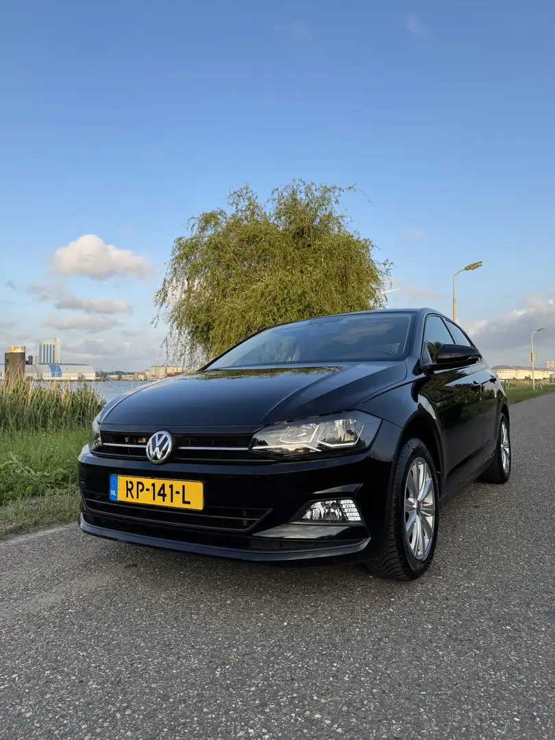 Volkswagen Polo 1.0 TGI Comfortline Zwart - 1