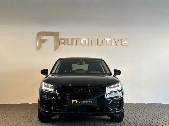 Audi Q2 view 9