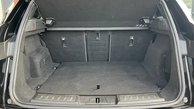 Land Rover Range Rover Evoque view 12