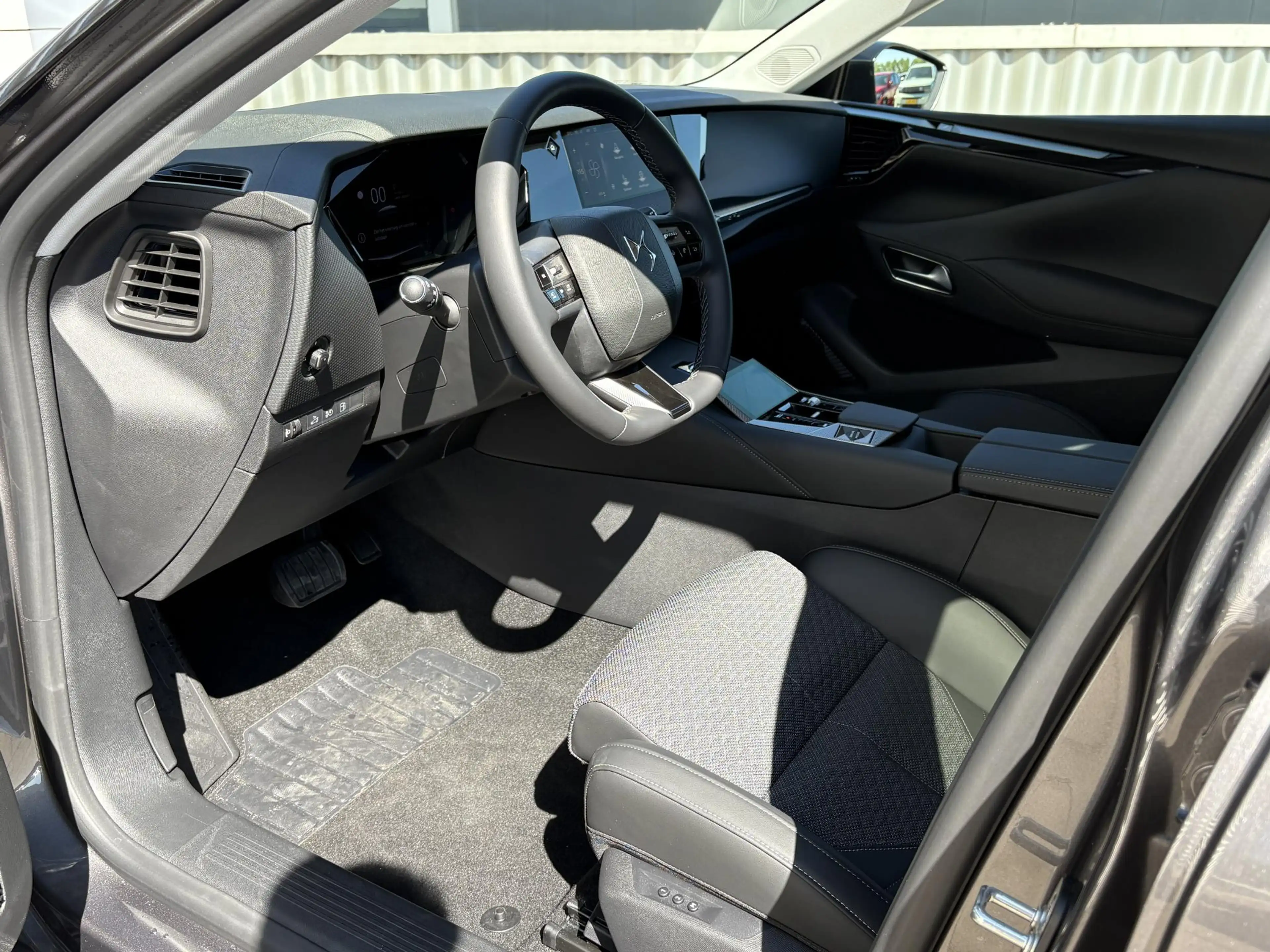 DS Automobiles DS 4 1.6 PHEV 225 Edition France | Bestuurdersstoel met — photo 9