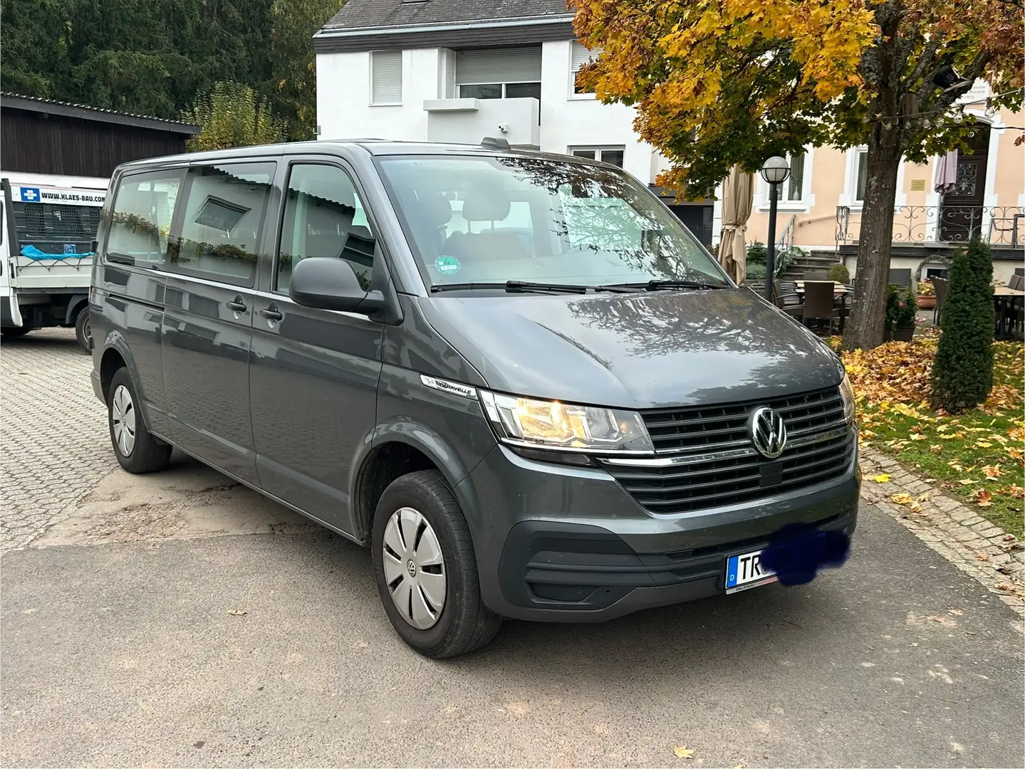Volkswagen T6.1 Caravelle Transporter T6 TDI BMT Lang Trendline EcoProfi Gris - 1