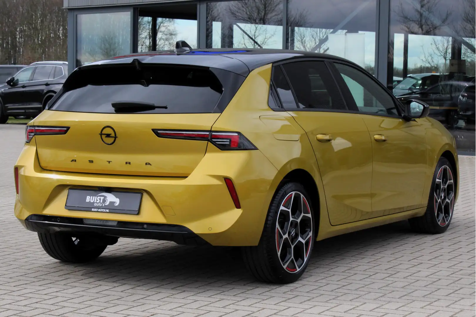 Opel Astra 1.2 130pk GS Line 18" LED 14603KM! Yellow - 2