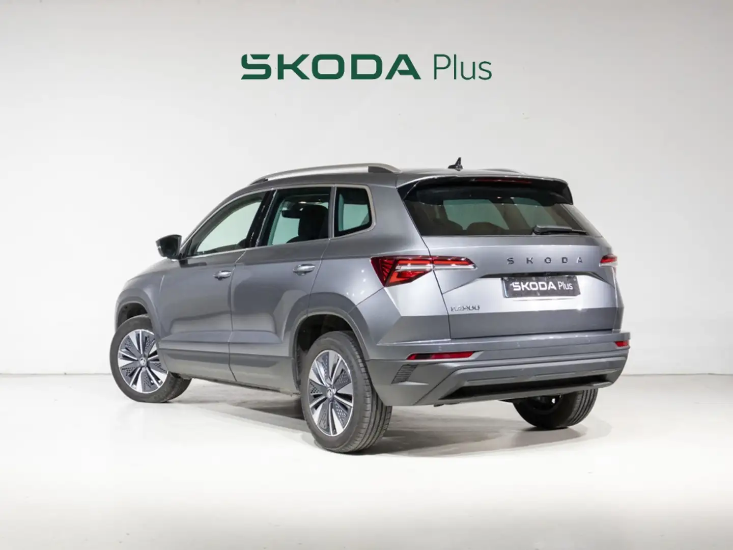 Skoda Karoq 1.5 TSI 110KW SELECTION DSG 5P Gris - 2