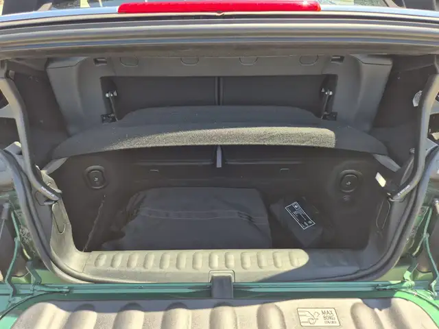 Mini Cooper Cooper view 11