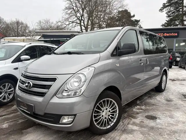 Hyundai H-1 Travel Trend /2-Hand / Klimaanlage / 8 Sitze