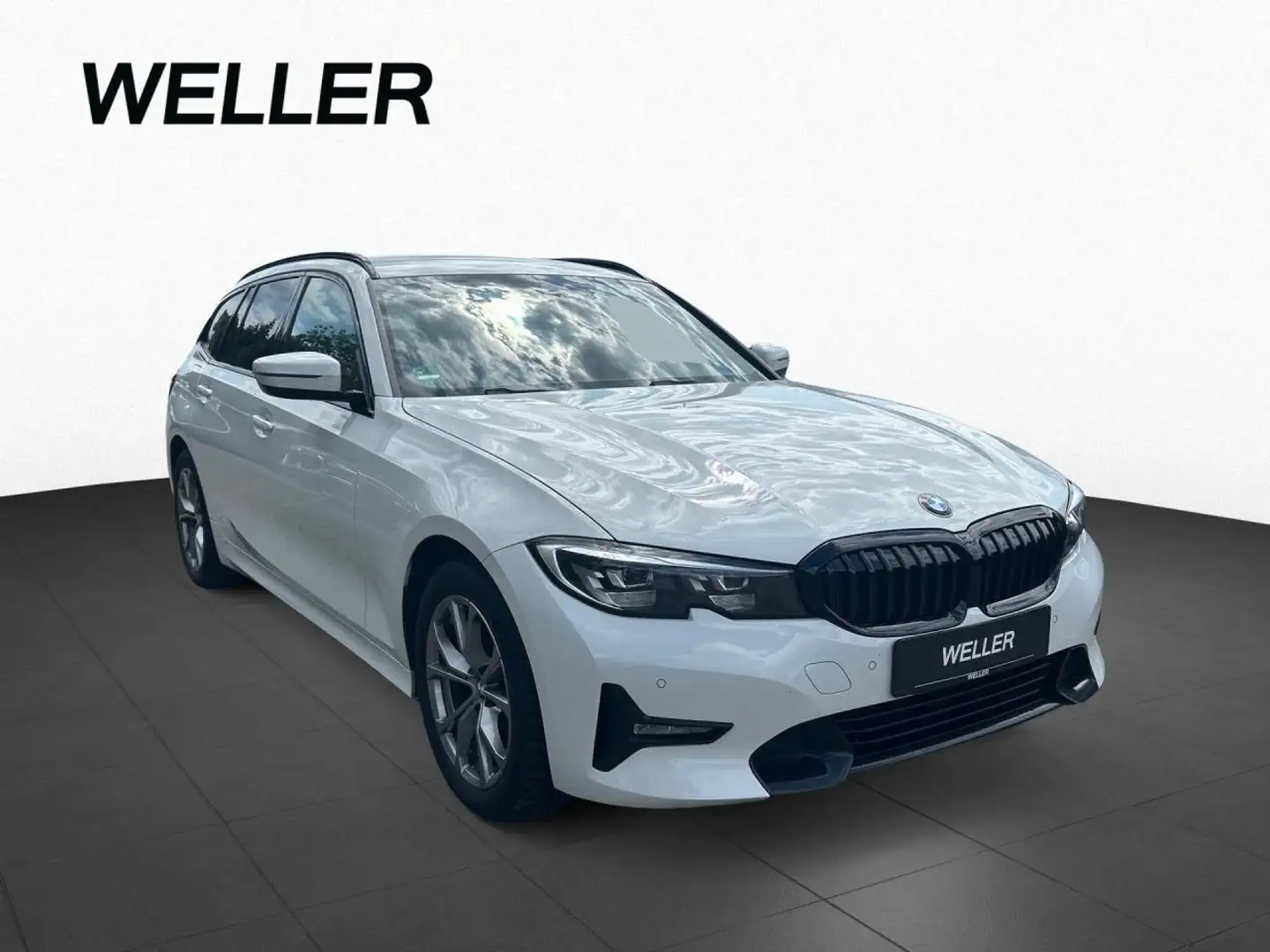 BMW 318 318d Touring Sport auto Bianco - 1