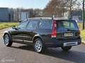 Volvo XC70 2.5 T Momentum 7-Pers. Schwarz - thumbnail 3