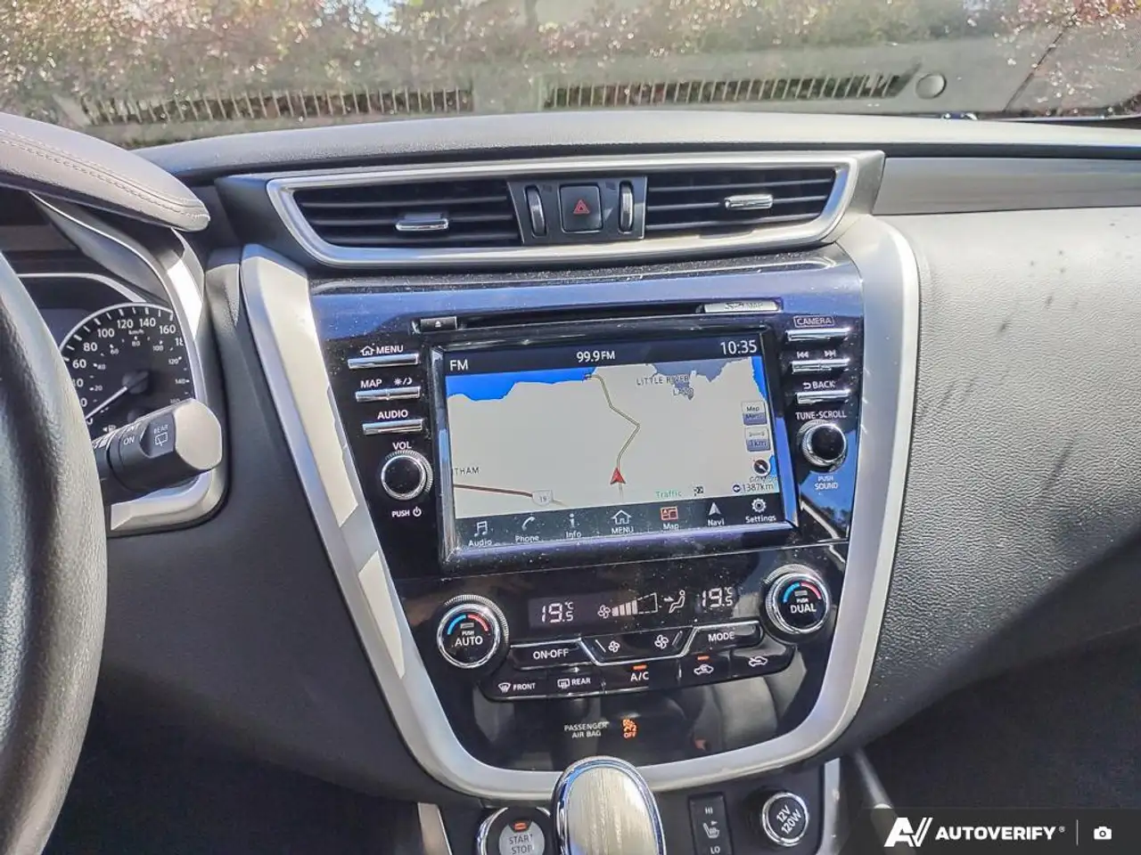 Nissan Murano снимка Nissan Murano