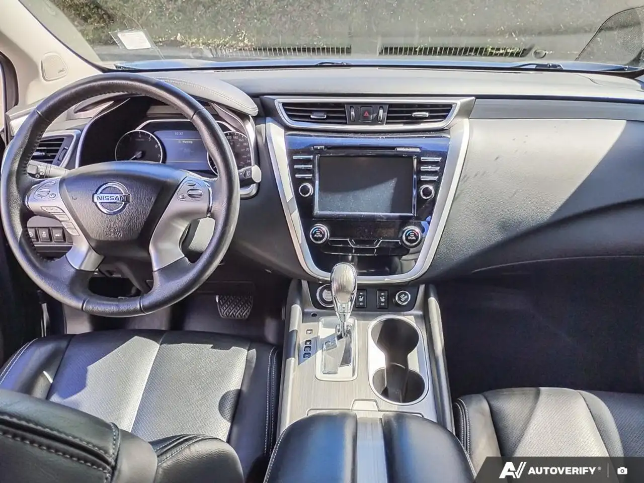 Nissan Murano снимка Nissan Murano