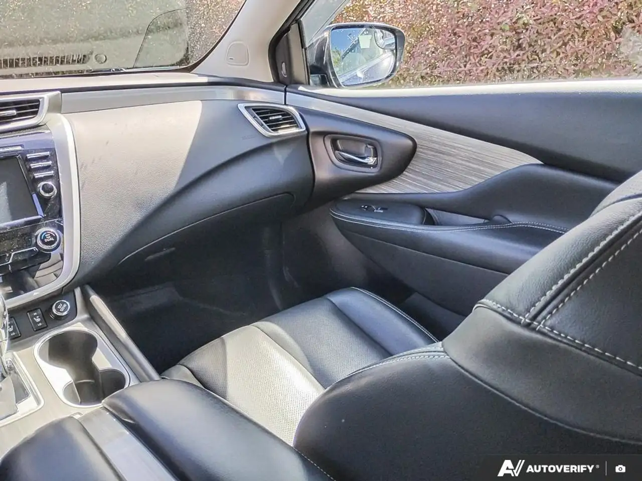Nissan Murano снимка Nissan Murano
