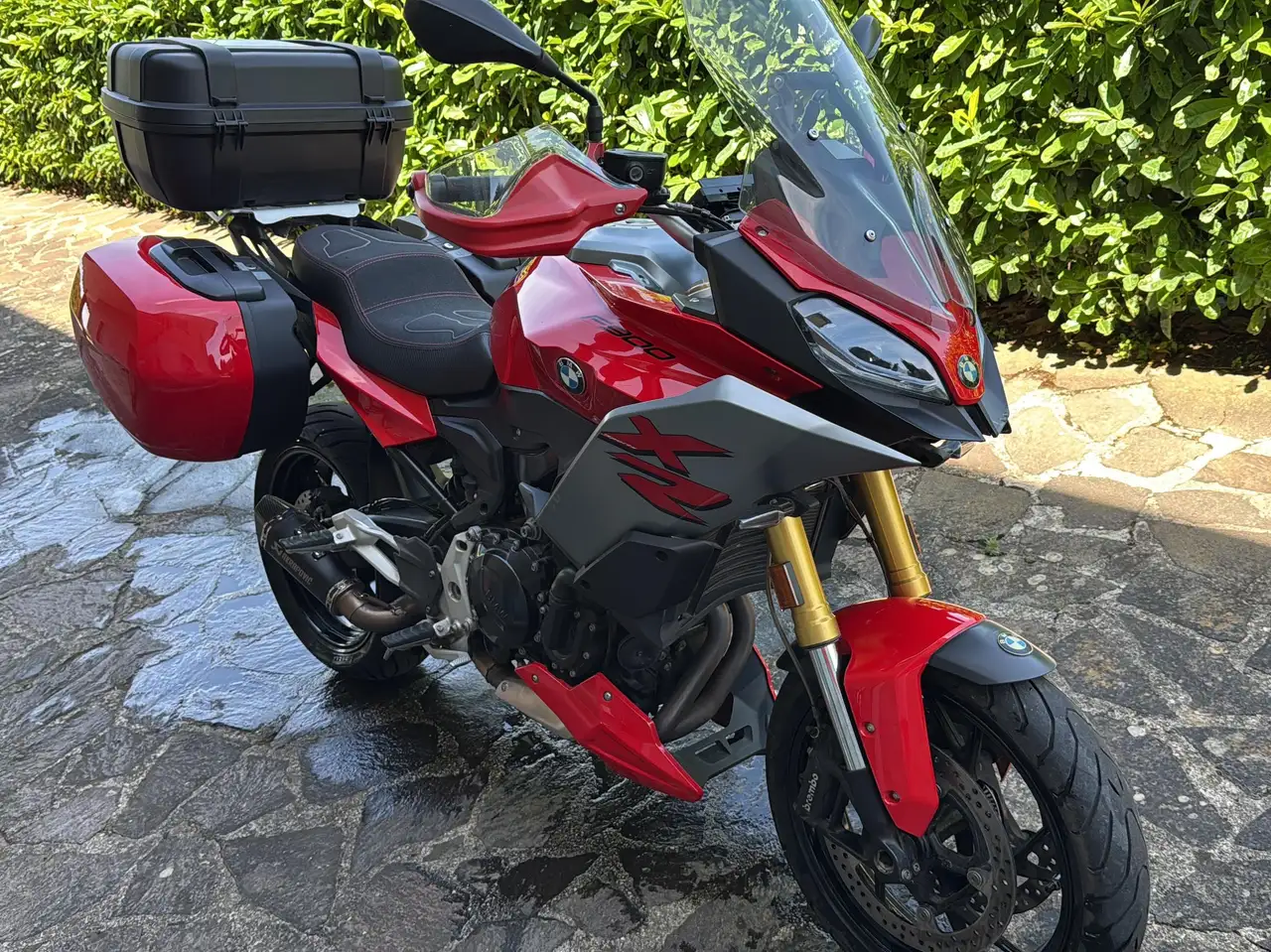 BMW F 900 XR