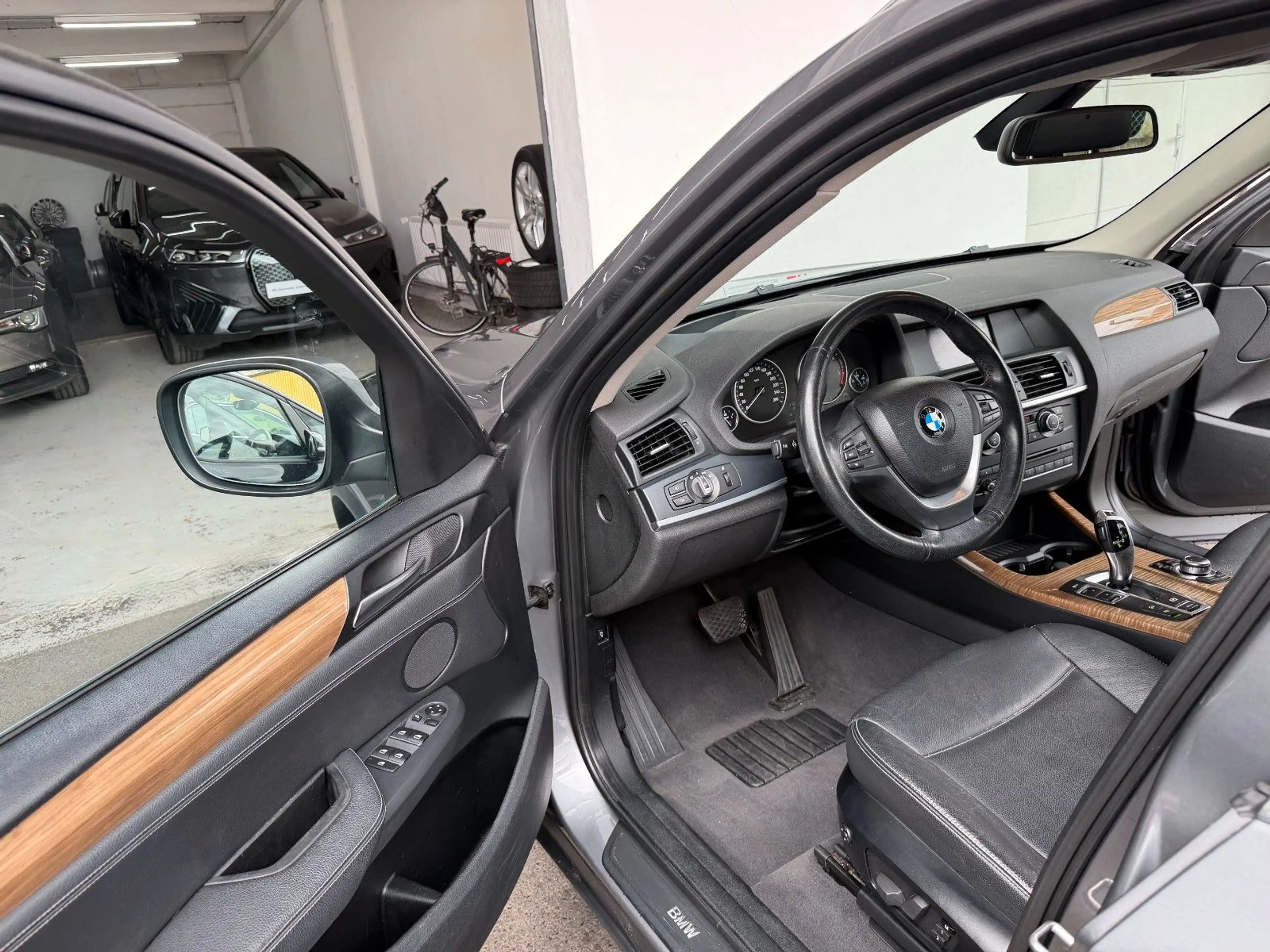 BMW X3 xD 20d Navi Bi-Xenon Leder Memory Head-Upd AHK — photo 8