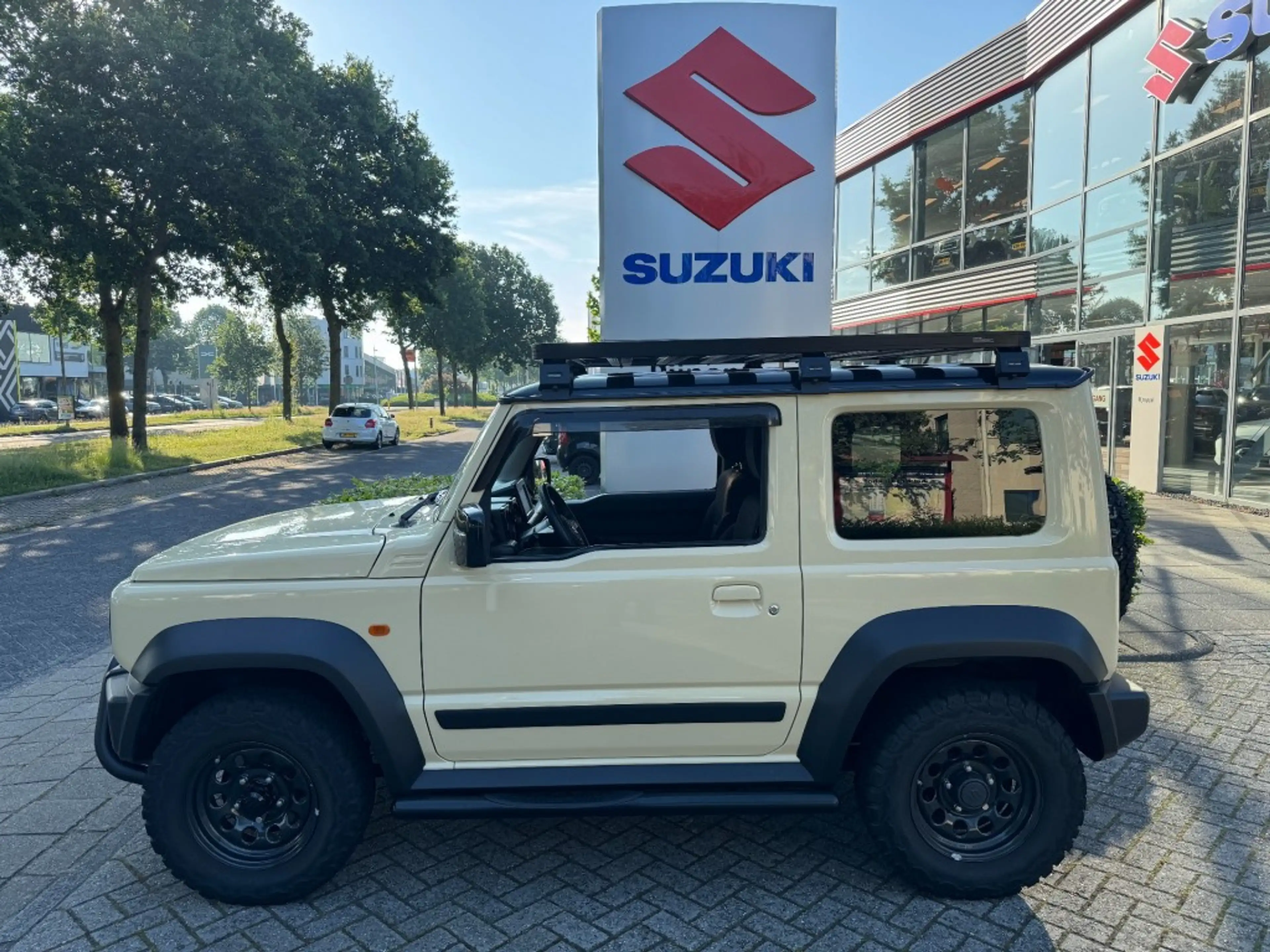 Suzuki Jimny 1.5 Stijl Allgrip 4x4 Airco/Navigatie/Camera/Dakre — photo 6