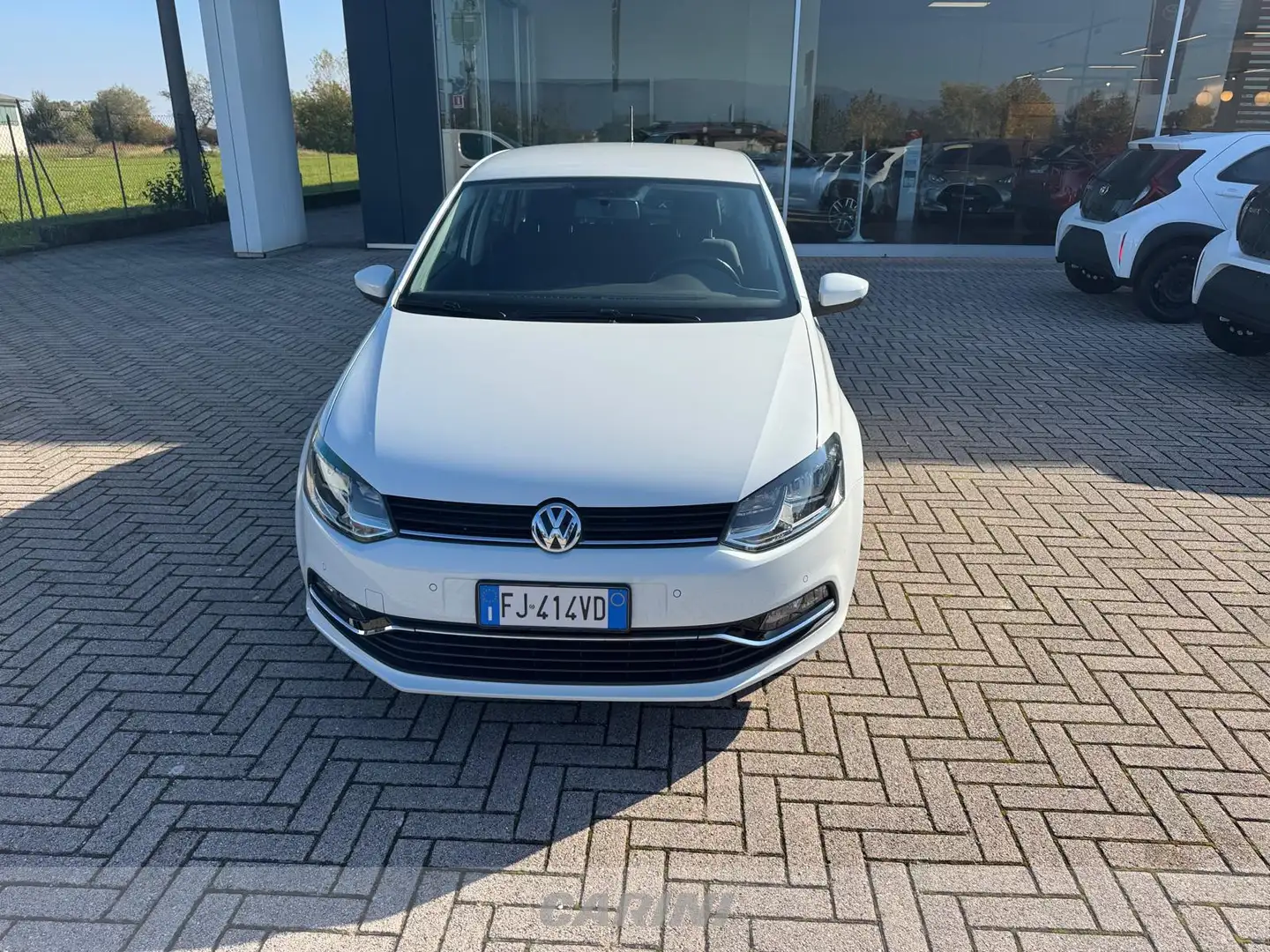 Volkswagen Polo 5p 1.2 tsi bm highline 90cv Blanco - 2