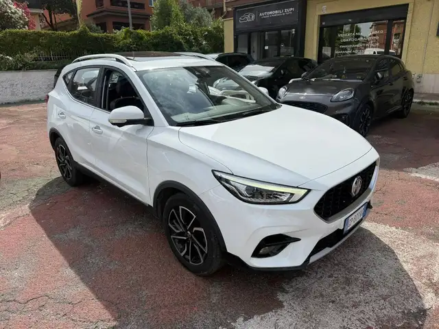 MG ZS view 5