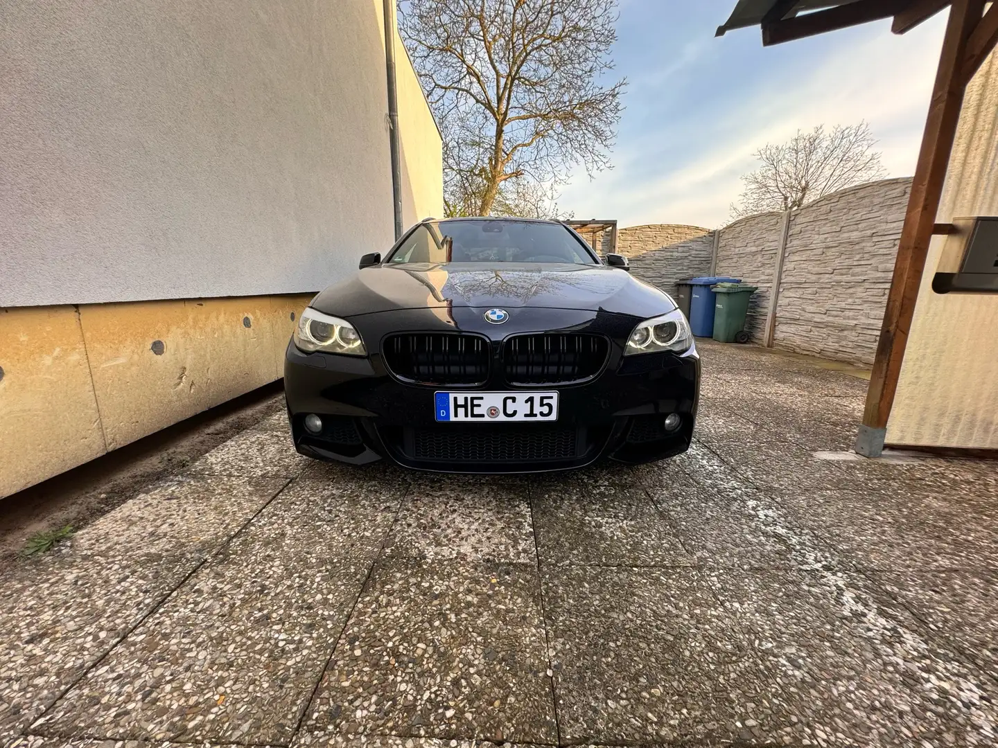 BMW 530 530d Touring Aut. Lagerschaden/ Motorschaden Schwarz - 1