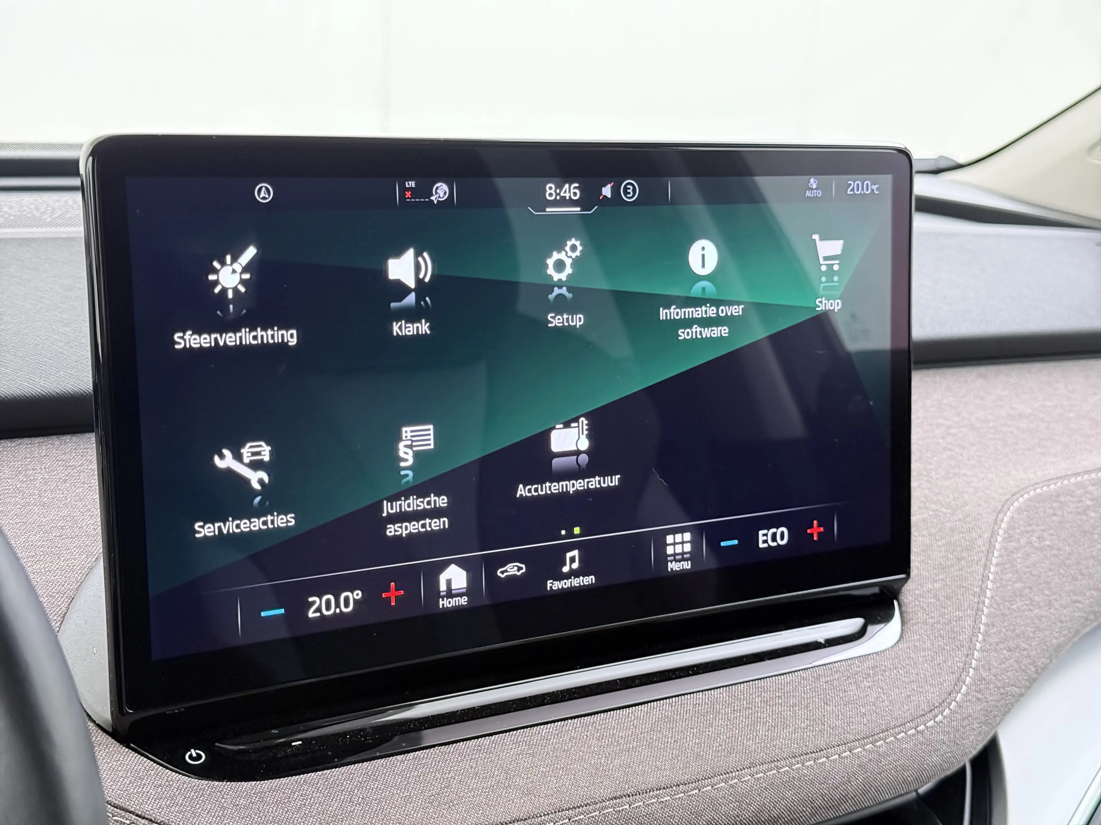 Skoda Enyaq iV 60 Trekhaak Elek.Achterklep Privacy Glas SOH 90 — photo 18