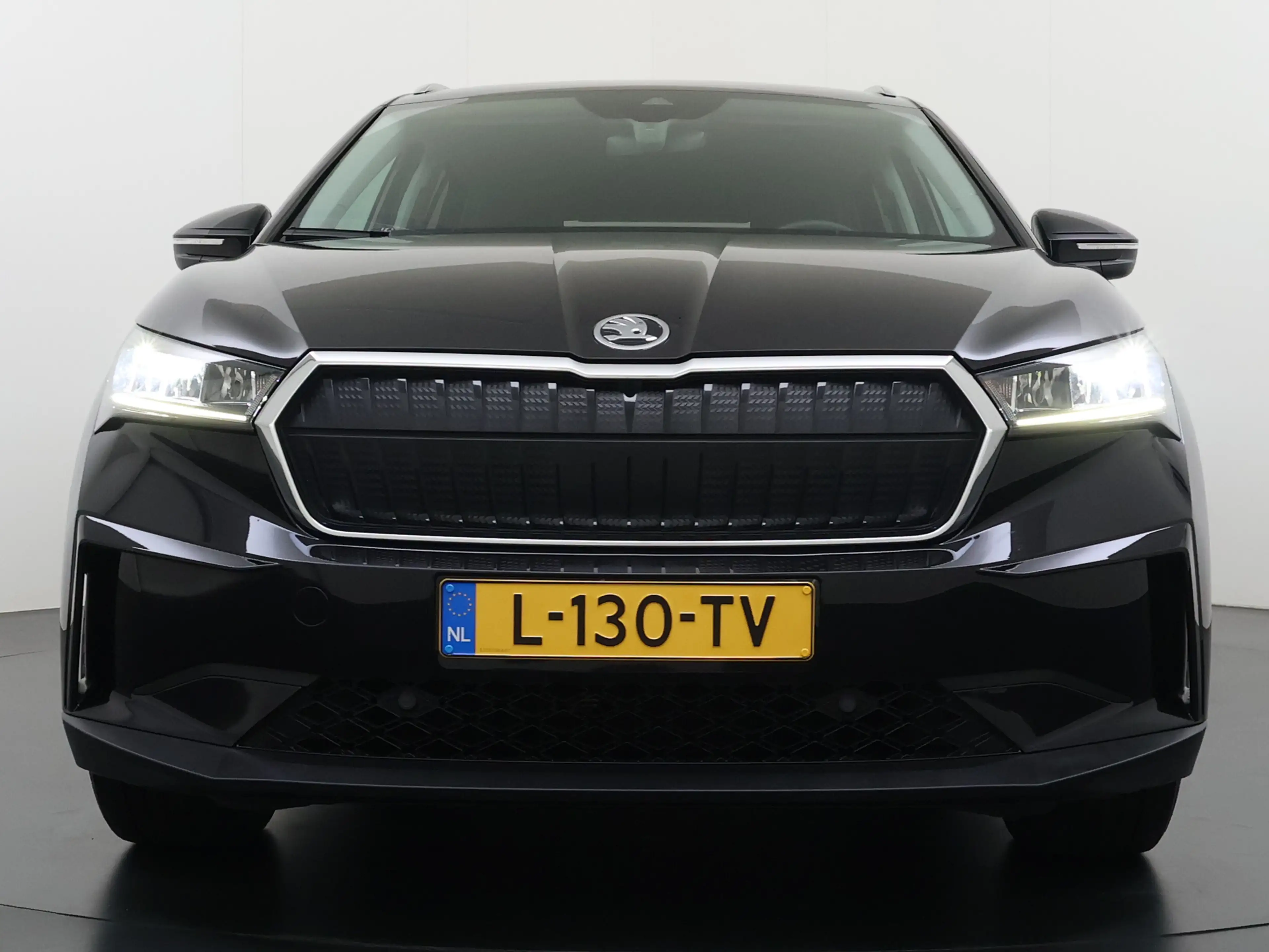 Skoda Enyaq iV 60 Trekhaak Elek.Achterklep Privacy Glas SOH 90 — photo 38