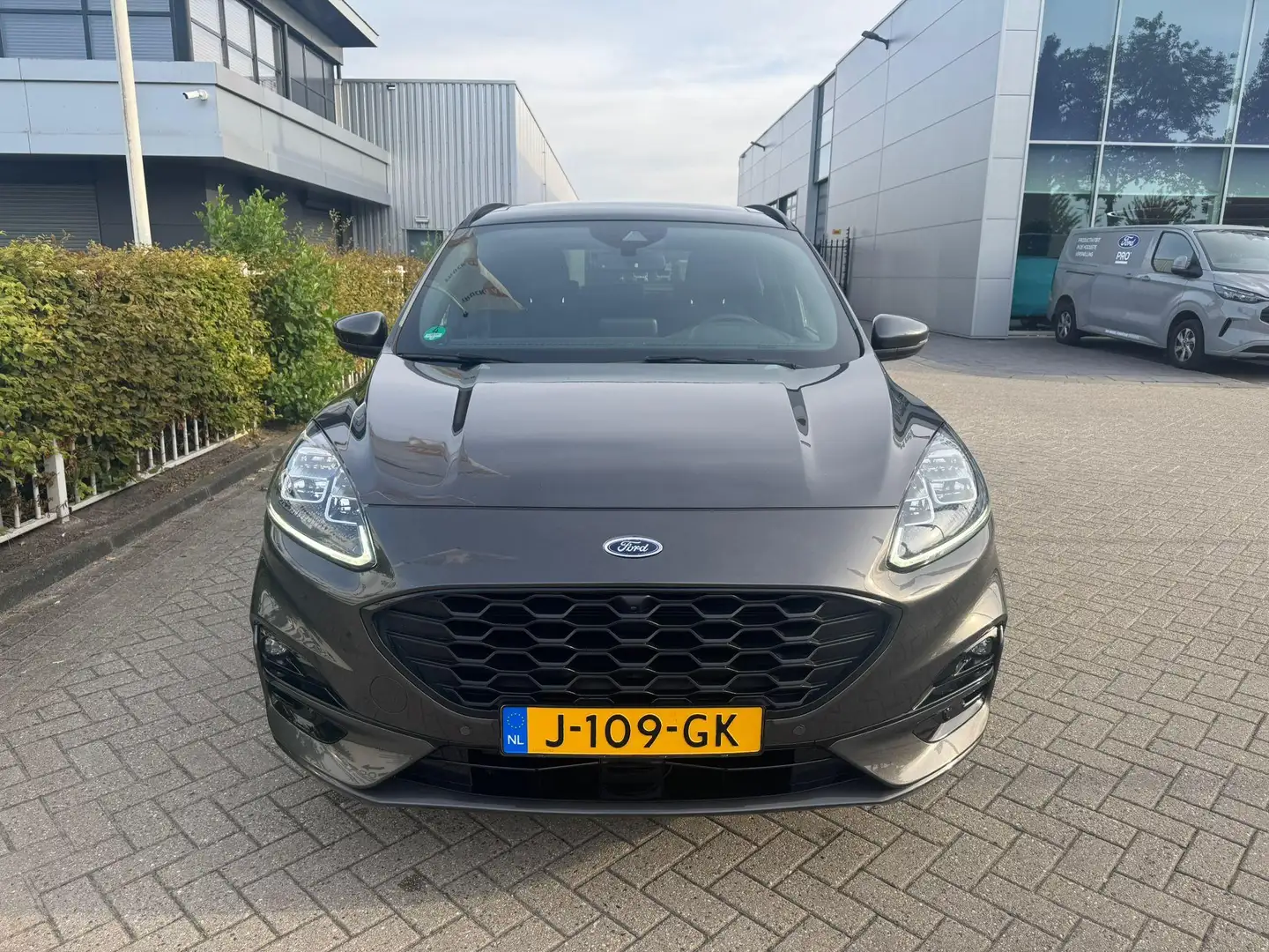 Ford Kuga 2.5 PHEV ST-Line X | Adaptive Cruise Ctrl | Verwar Grijs - 2