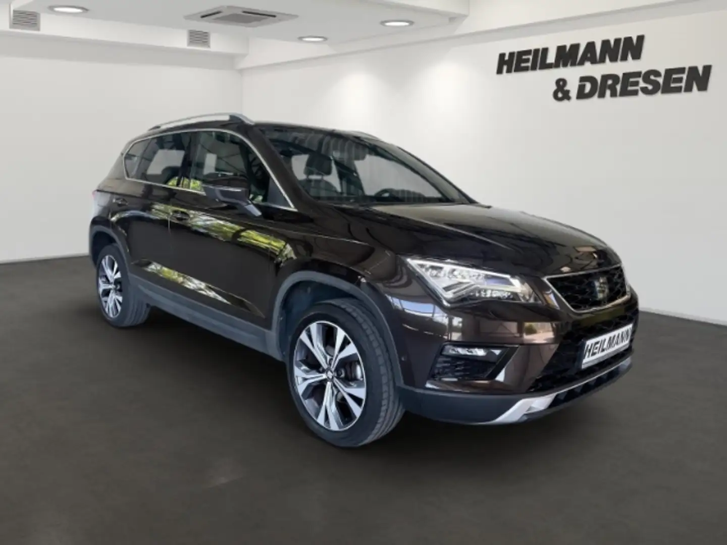 SEAT Ateca Xcellence 1.5 TSI Navi/BeatsAudio/Sitzheizung/ACC/ Marrón - 2