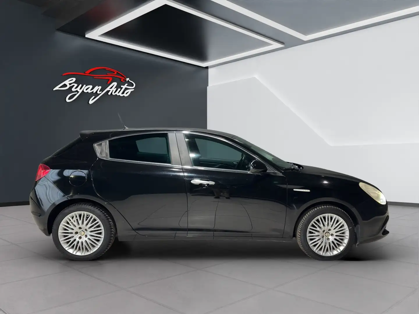 Alfa Romeo Giulietta 1.6 jtdm(2) Exclusive - 1