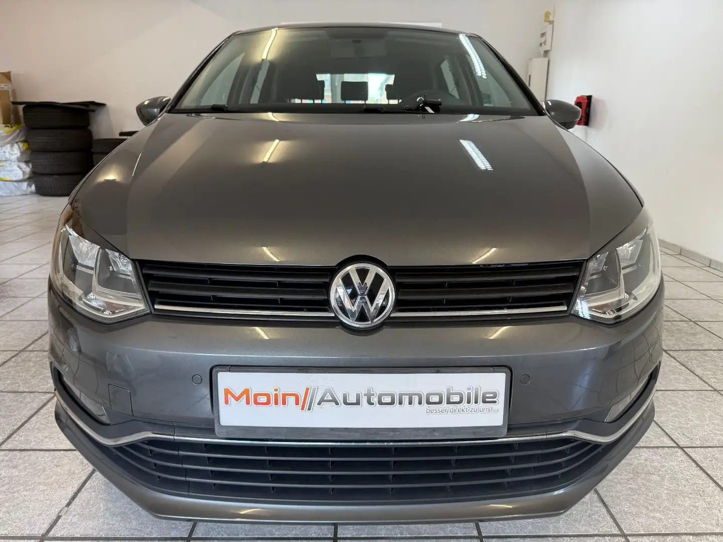 Volkswagen Polo V *PDC*Klima*Sitzheiz.*Tempom.* Gris - 2