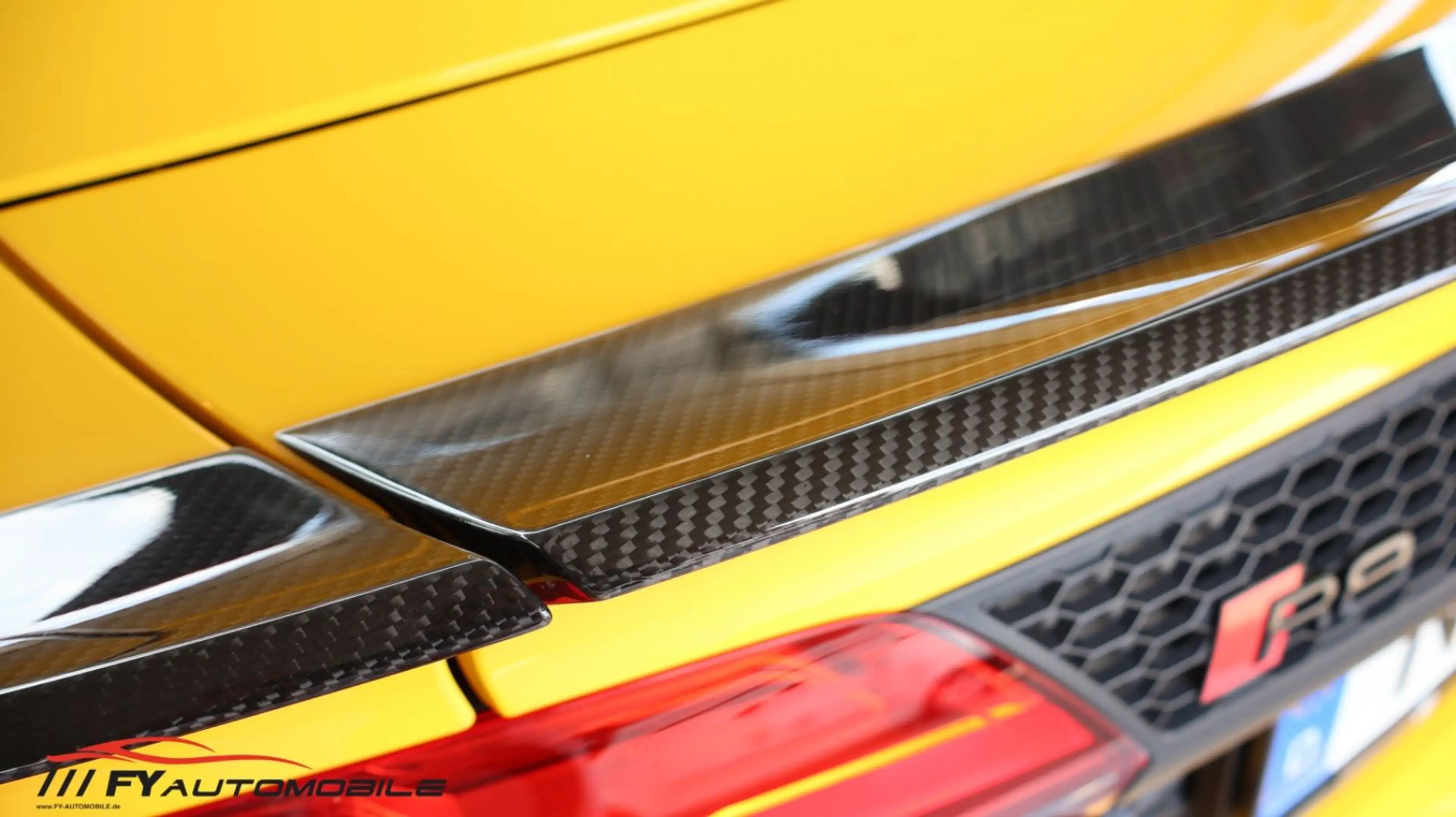 Audi R8 Spyder 5.2 FSI quattro Performance Vegas Gelb — photo 8