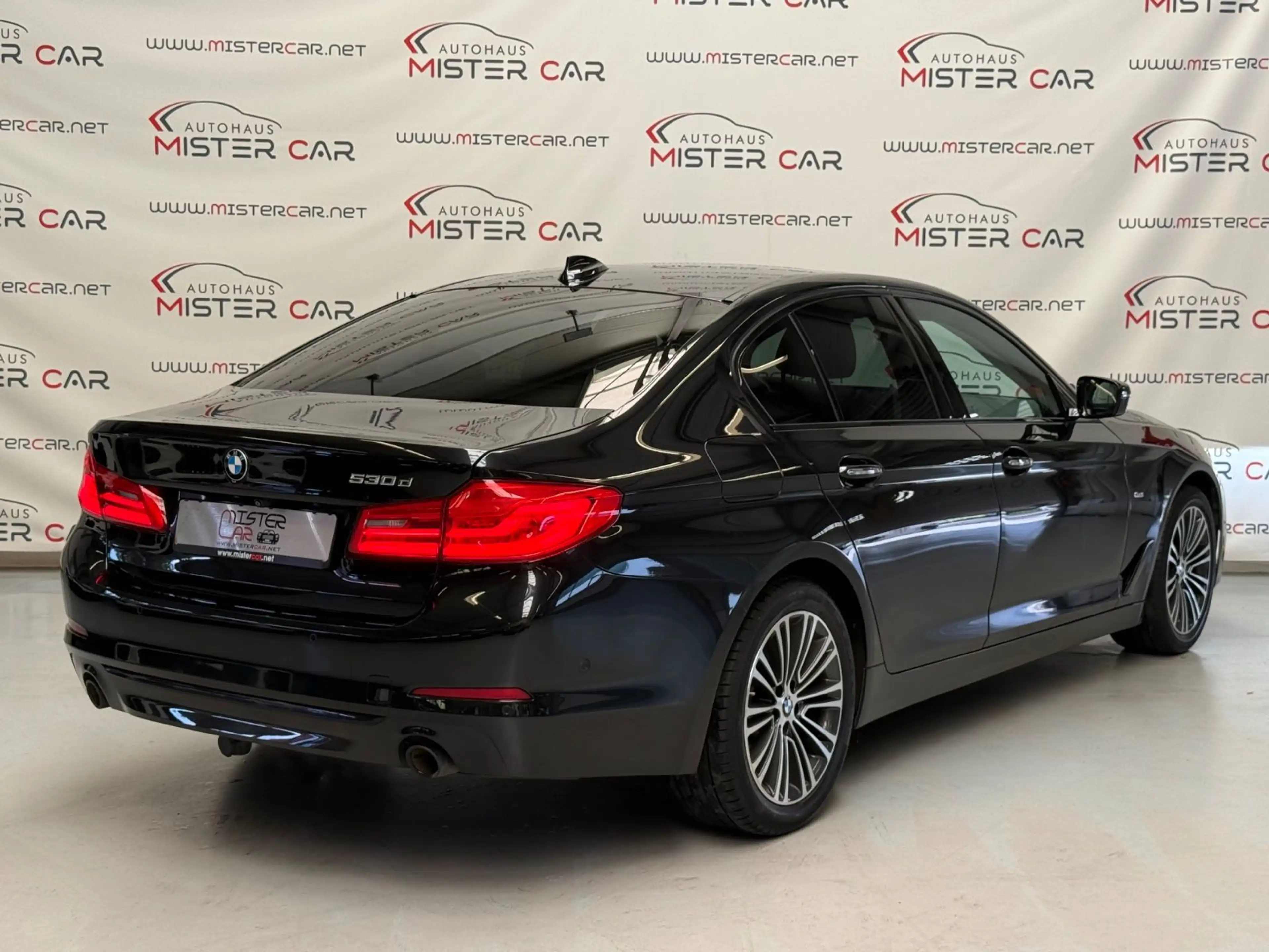 BMW 530 d SportLine DIGI/DISKEY/GESTIK/ACC/LASER/GSHD — photo 6