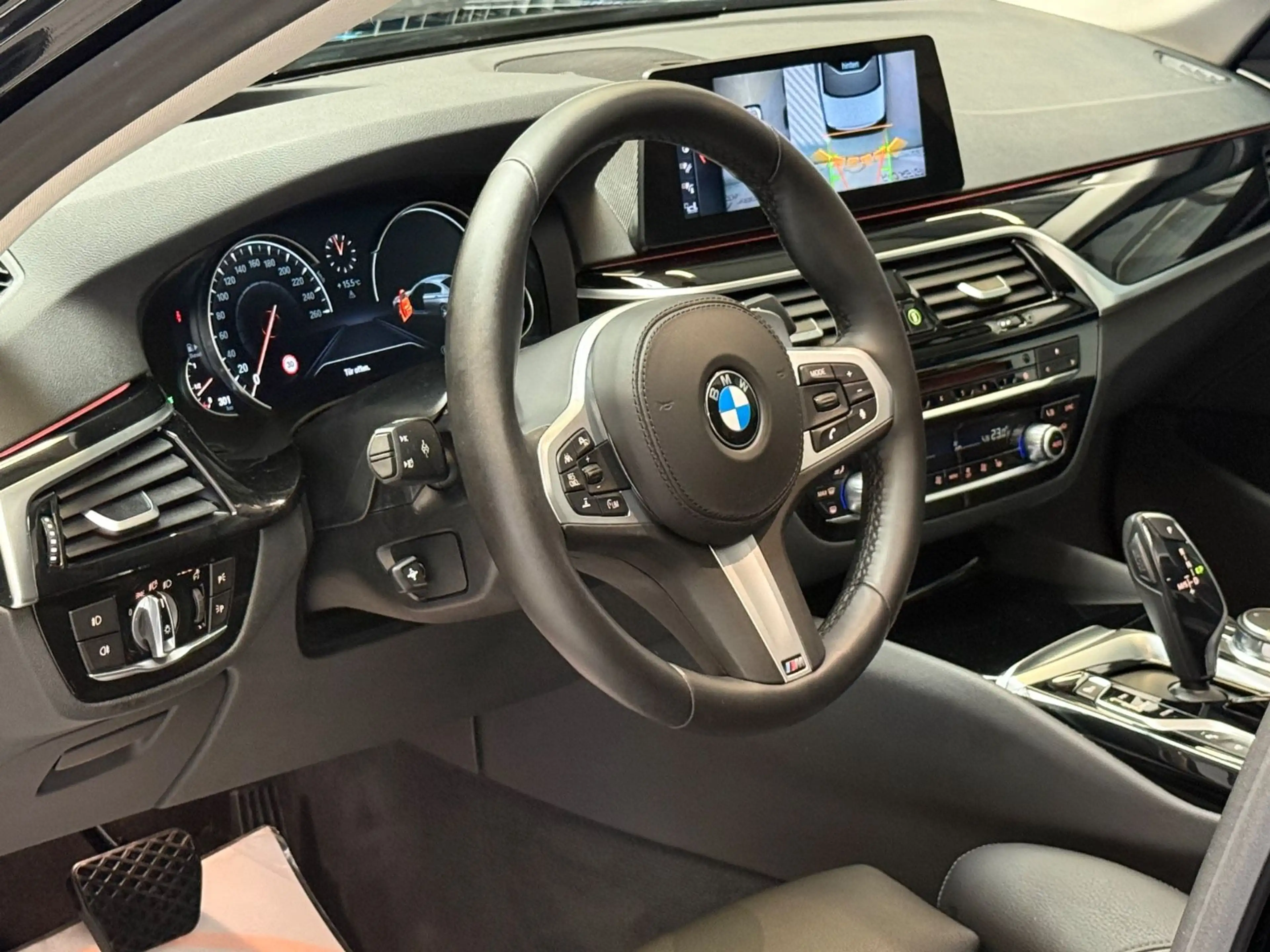 BMW 530 d SportLine DIGI/DISKEY/GESTIK/ACC/LASER/GSHD — photo 12