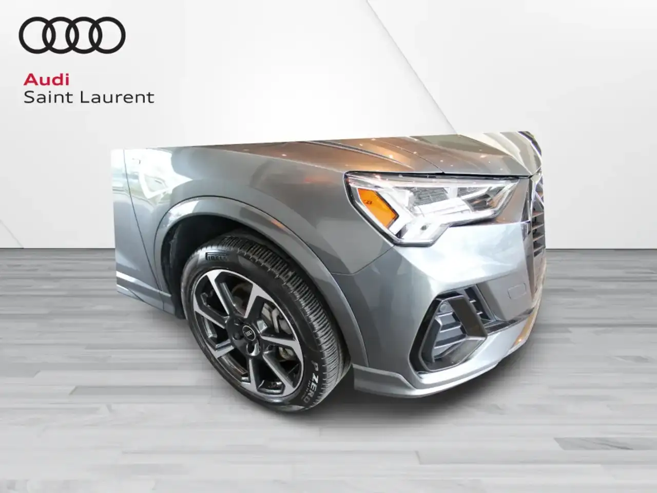 Audi Q3 снимка Audi Q3