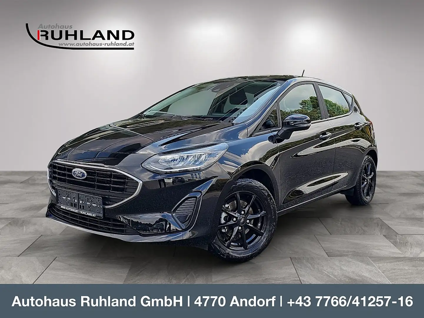 Ford Fiesta Cool & Connect 1,1 Start/Stop Schwarz - 1