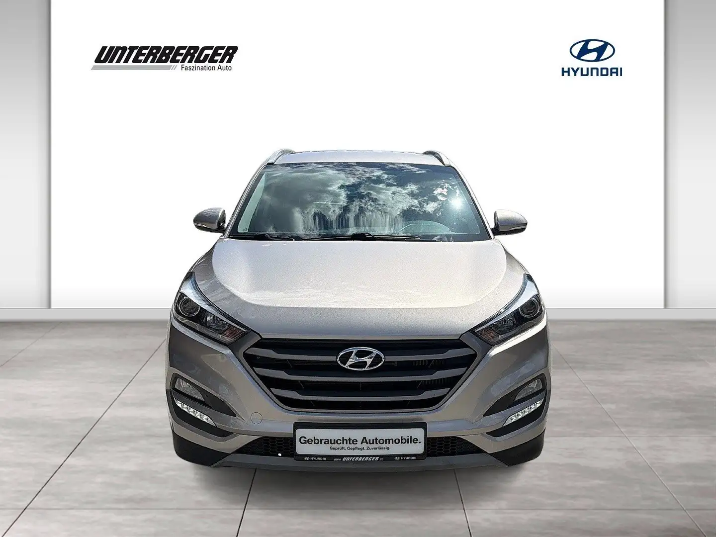 Hyundai TUCSON BHW5 Tucson Premium 2,0 CRDi 4WD MT Weiß - 2