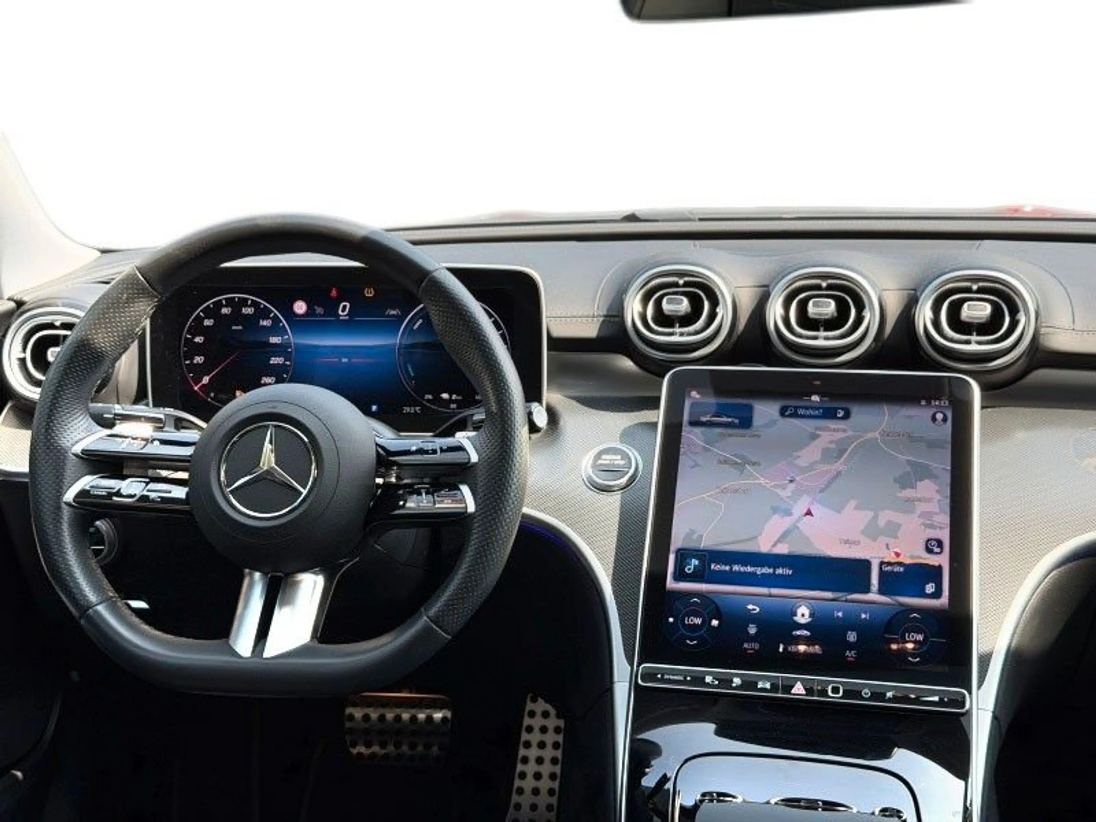 Mercedes-Benz C 300 C Limousine C 300 e — photo 13