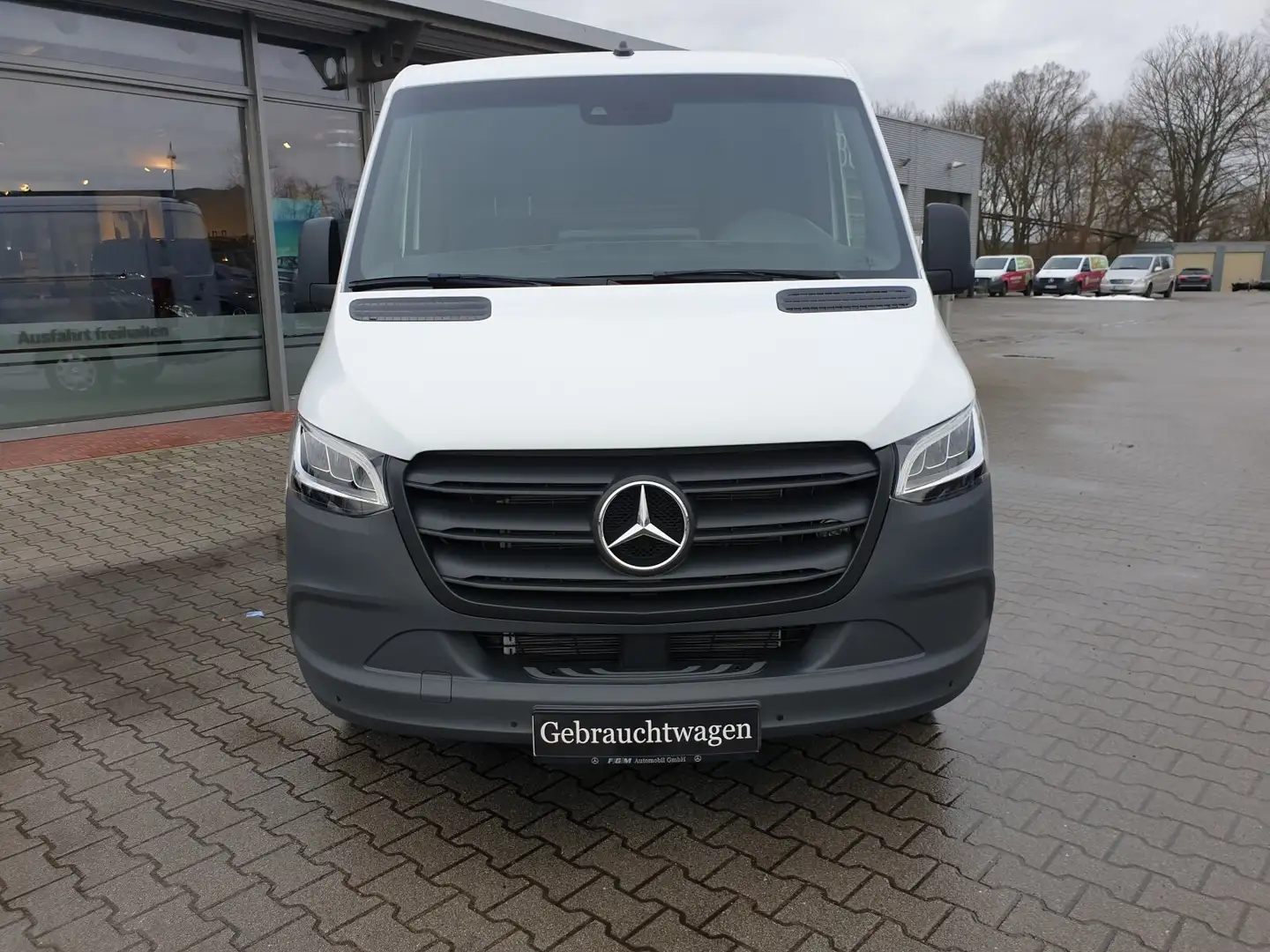 Mercedes-Benz Sprinter 317 CDI Blanc - 2