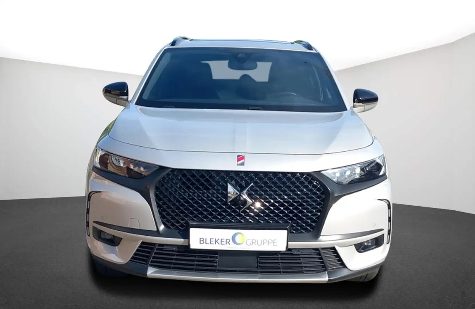 DS Automobiles DS 7 Crossback PureTech 180 Performance Line+ Grau - 2
