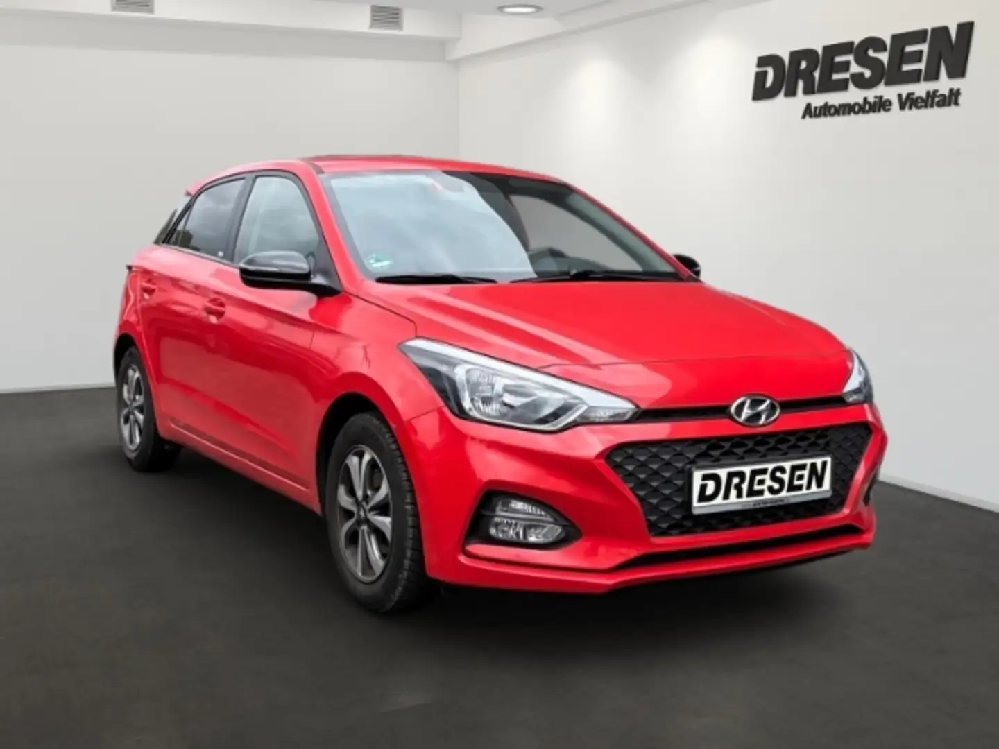 Hyundai i20 1.2 YES! Klima Allwetter DAB SHZ LenkradHZG Spurha Rot - 2