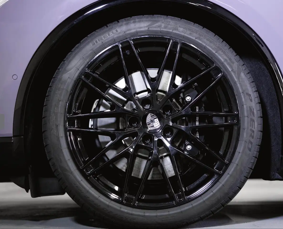 Porsche Macan Macan Turbo Electric 95kWh Voll auch andere kurzfr