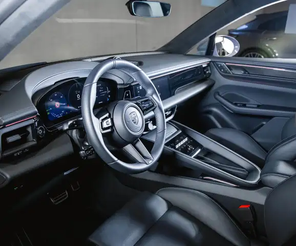Porsche Macan Macan Turbo Electric 95kWh Voll auch andere kurzfr Ansicht 12