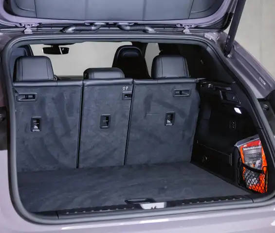 Porsche Macan Macan Turbo Electric 95kWh Voll auch andere kurzfr Ansicht 21