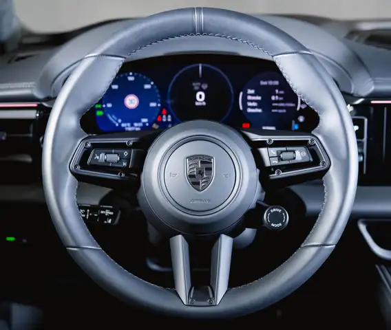 Porsche Macan Macan Turbo Electric 95kWh Voll auch andere kurzfr Ansicht 14