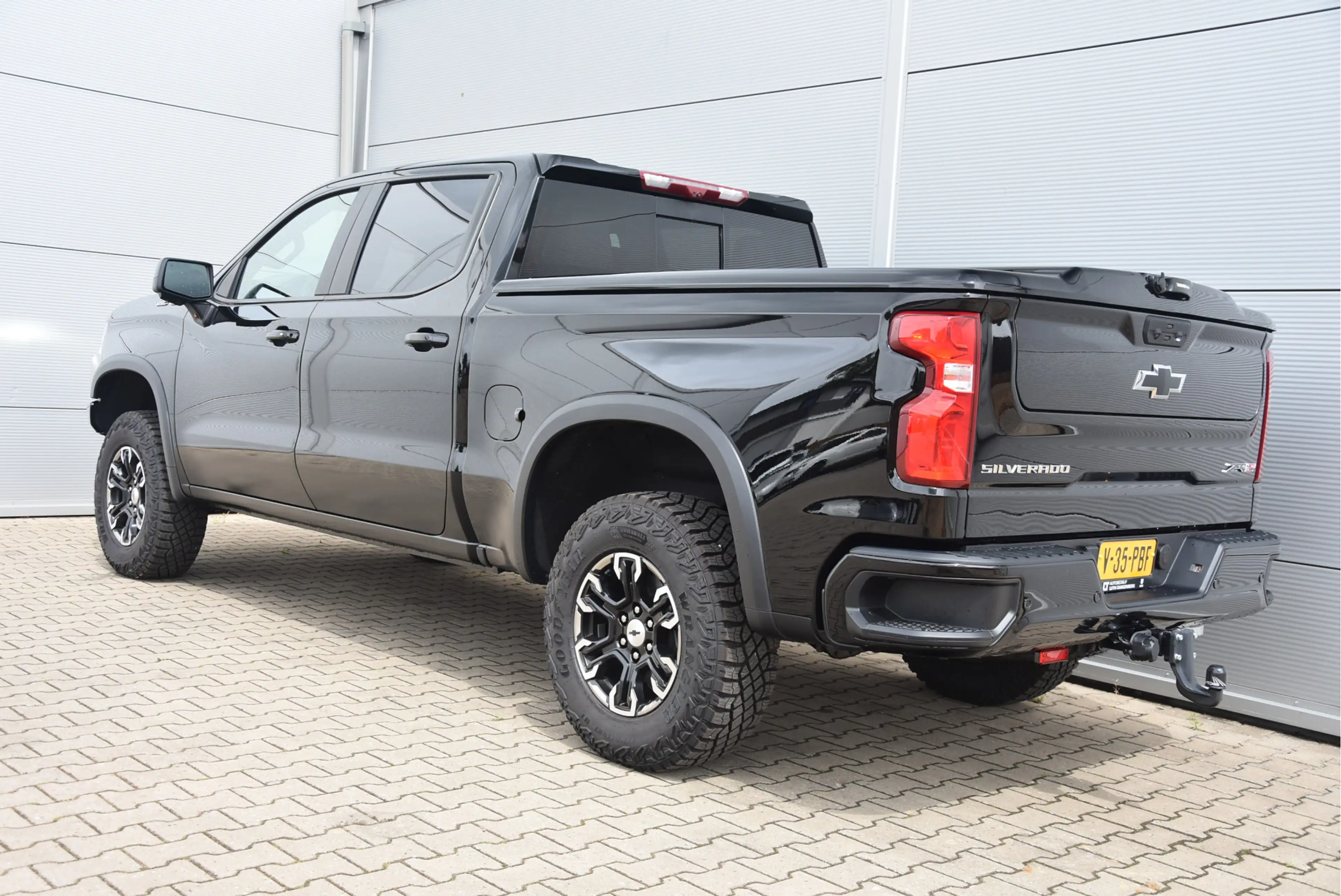 Chevrolet Silverado 6.2 ZR2 — photo 27