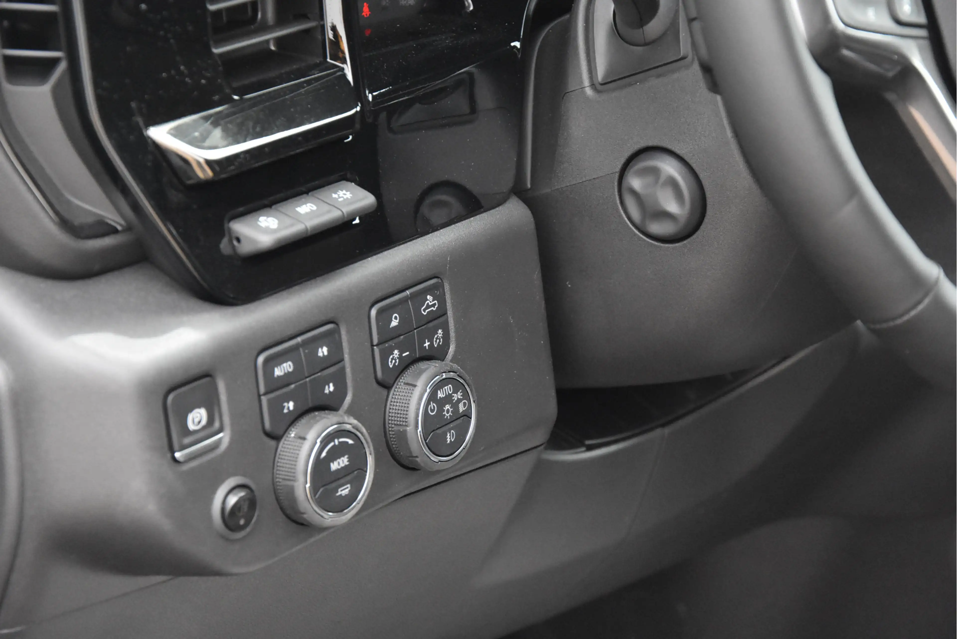 Chevrolet Silverado 6.2 ZR2 — photo 16