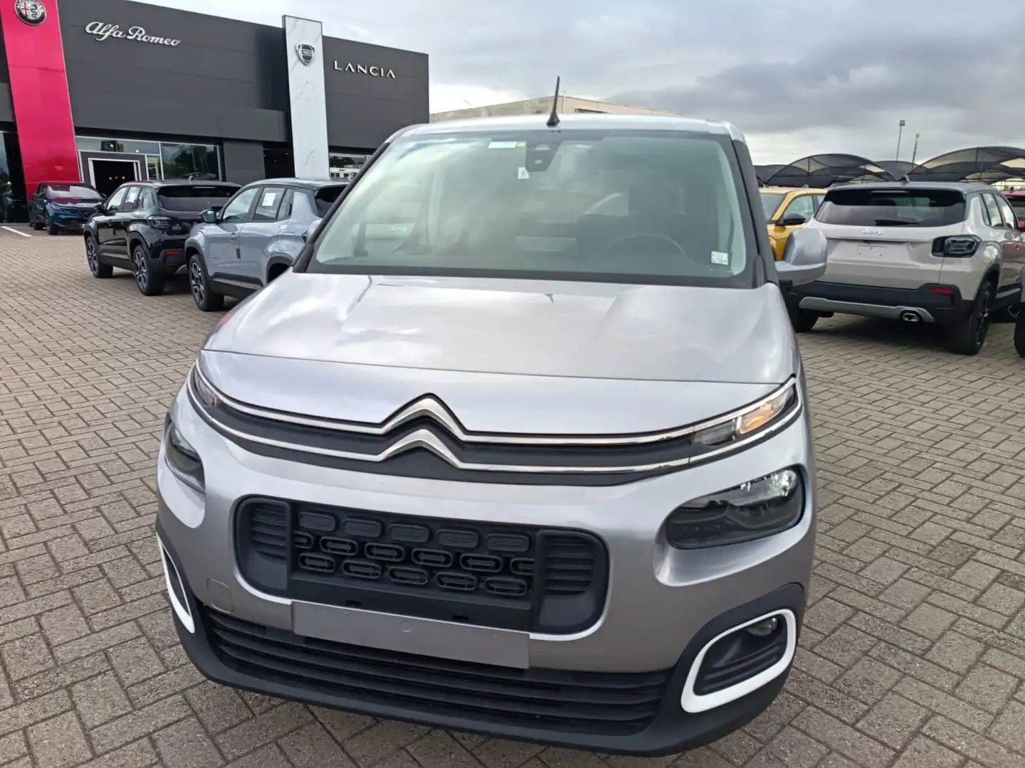 Citroen Berlingo Berlingo BlueHDi 100 Combi M Live - N1 Grigio - 2
